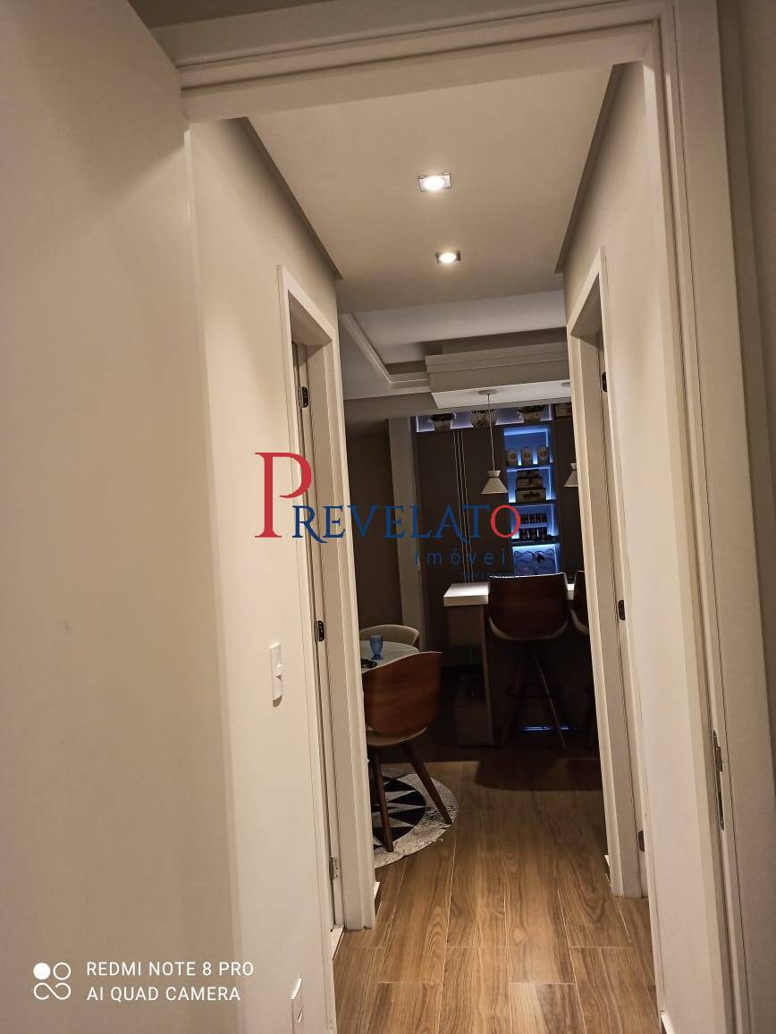 Apartamento à venda com 2 quartos, 68m² - Foto 9