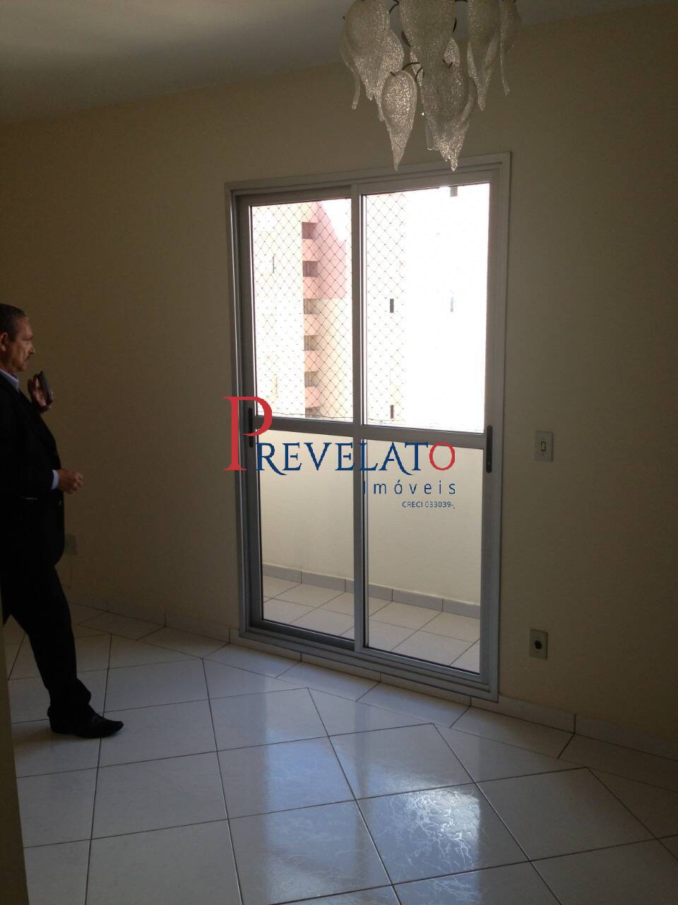 Apartamento à venda com 2 quartos, 61m² - Foto 15