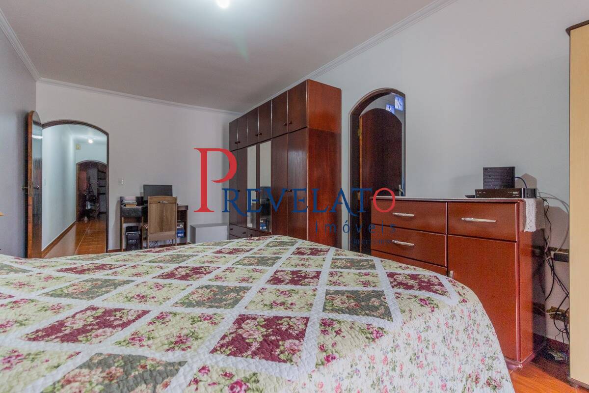 Sobrado à venda com 4 quartos, 228m² - Foto 7