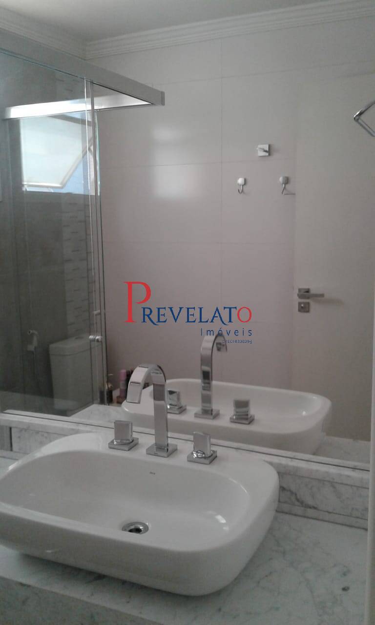 Apartamento à venda com 3 quartos, 204m² - Foto 11