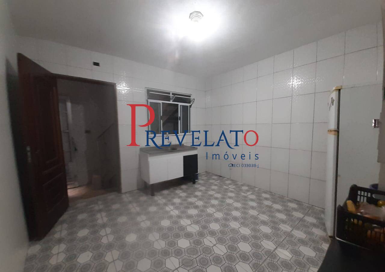 Sobrado à venda com 2 quartos, 125m² - Foto 2