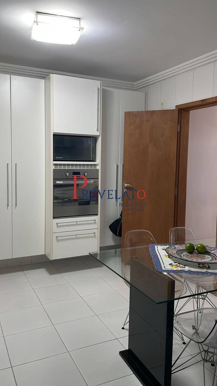 Apartamento à venda com 3 quartos, 130m² - Foto 18