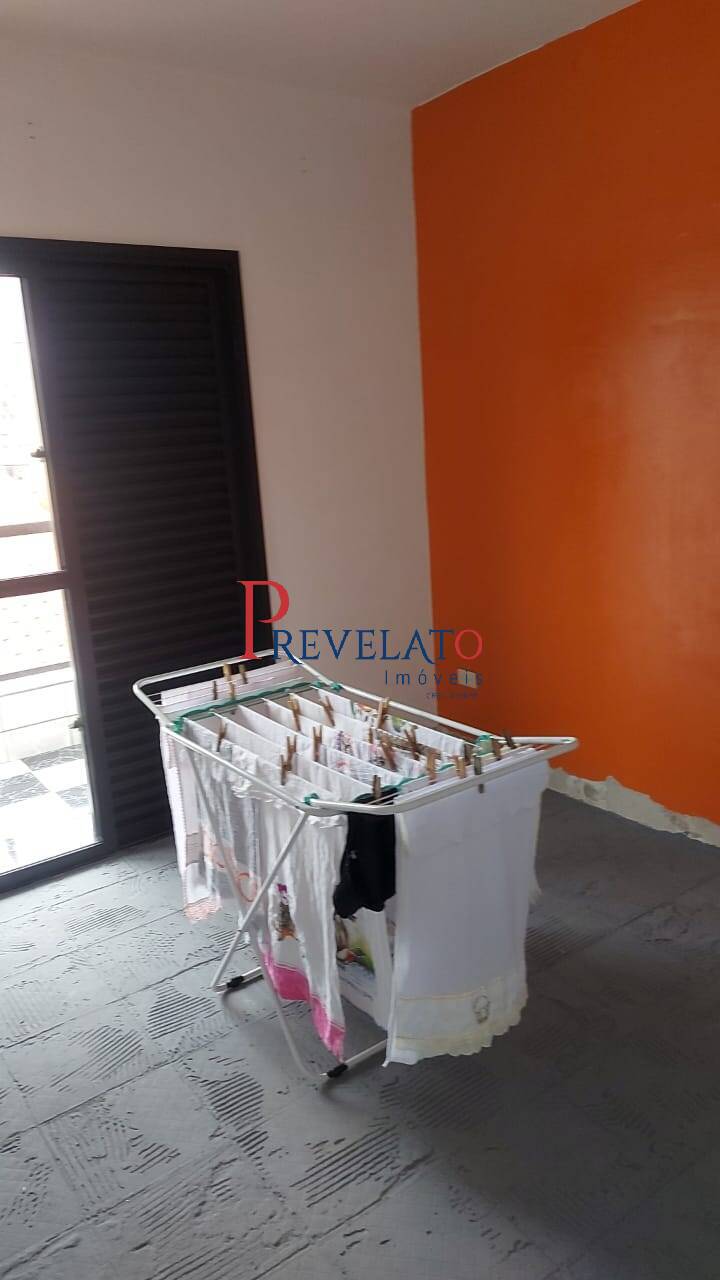 Sobrado à venda com 5 quartos, 200m² - Foto 32