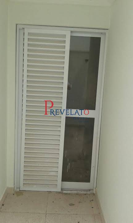 Apartamento à venda com 3 quartos, 107m² - Foto 17